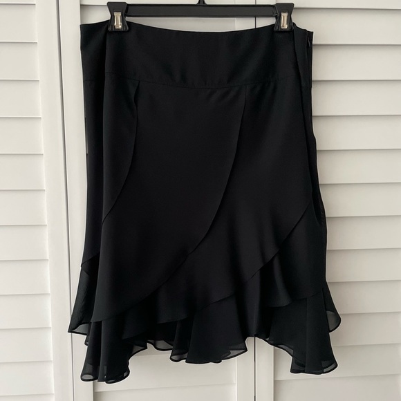 Nygard Collection Dresses & Skirts - Vintage Black Tulip Layered Flutter Skirt - Size 16